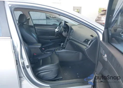 2017 Hyundai Elantra Limited из США, поврежденный, VIN 5NPD84LF7HH065122